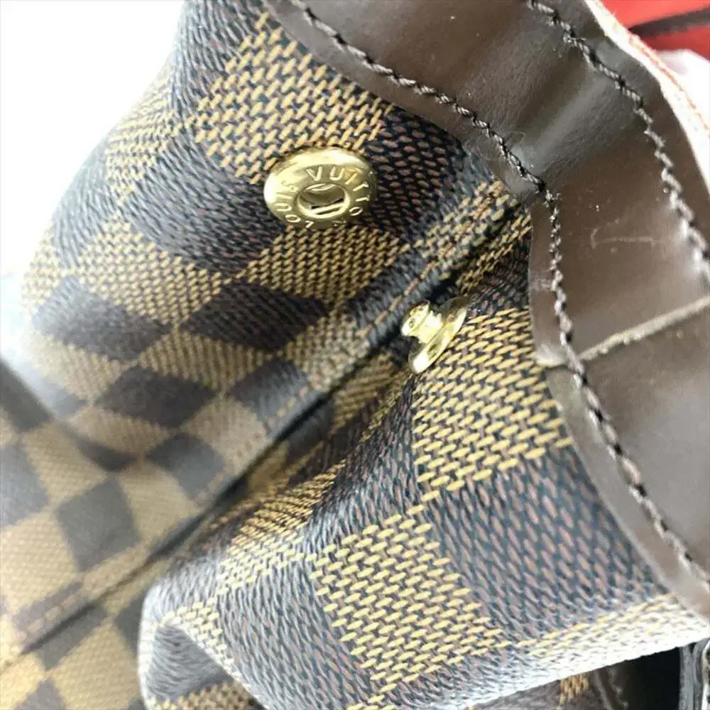 LOUIS VUITTON Brown Damier Bag